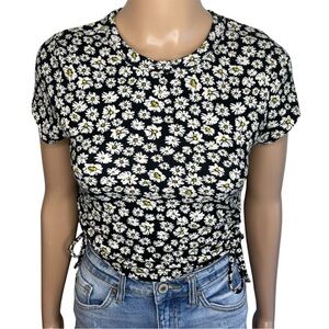 One Step Up Black & White Floral Crewneck Short Sleeve Side Tie Crop Top Shirt